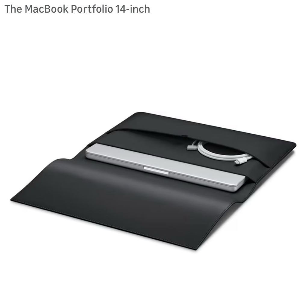 von Holzhausen Portfolio Laptop Sleek Black Faux Leather
